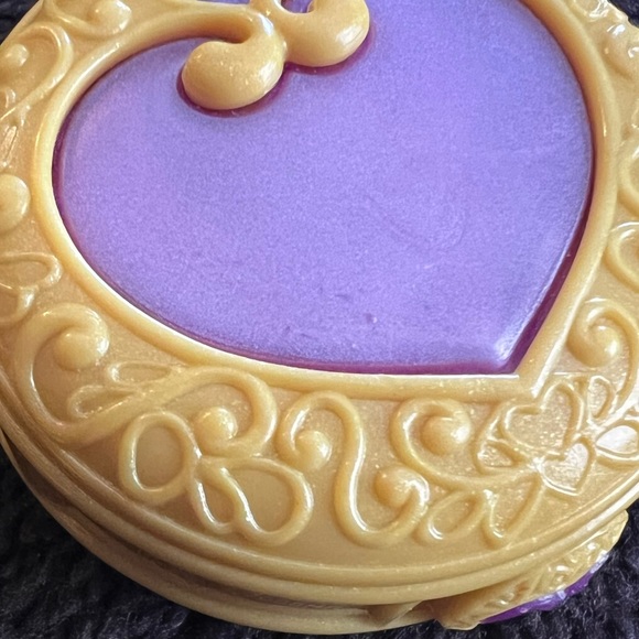 COPY - Pocket Pocket Tiny Power! Light Up Locket (Not in Original Packaging) - Picture 7 of 10